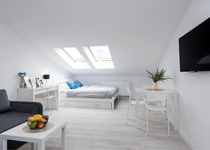 Mika Apartments Old Town
